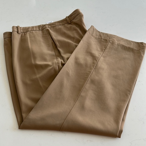 Brooks Brothers khaki 100% wool pants – Caroline fit – size 16 – EUC